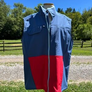 Vineyard Vines Men's Blue and Red Performance Vest